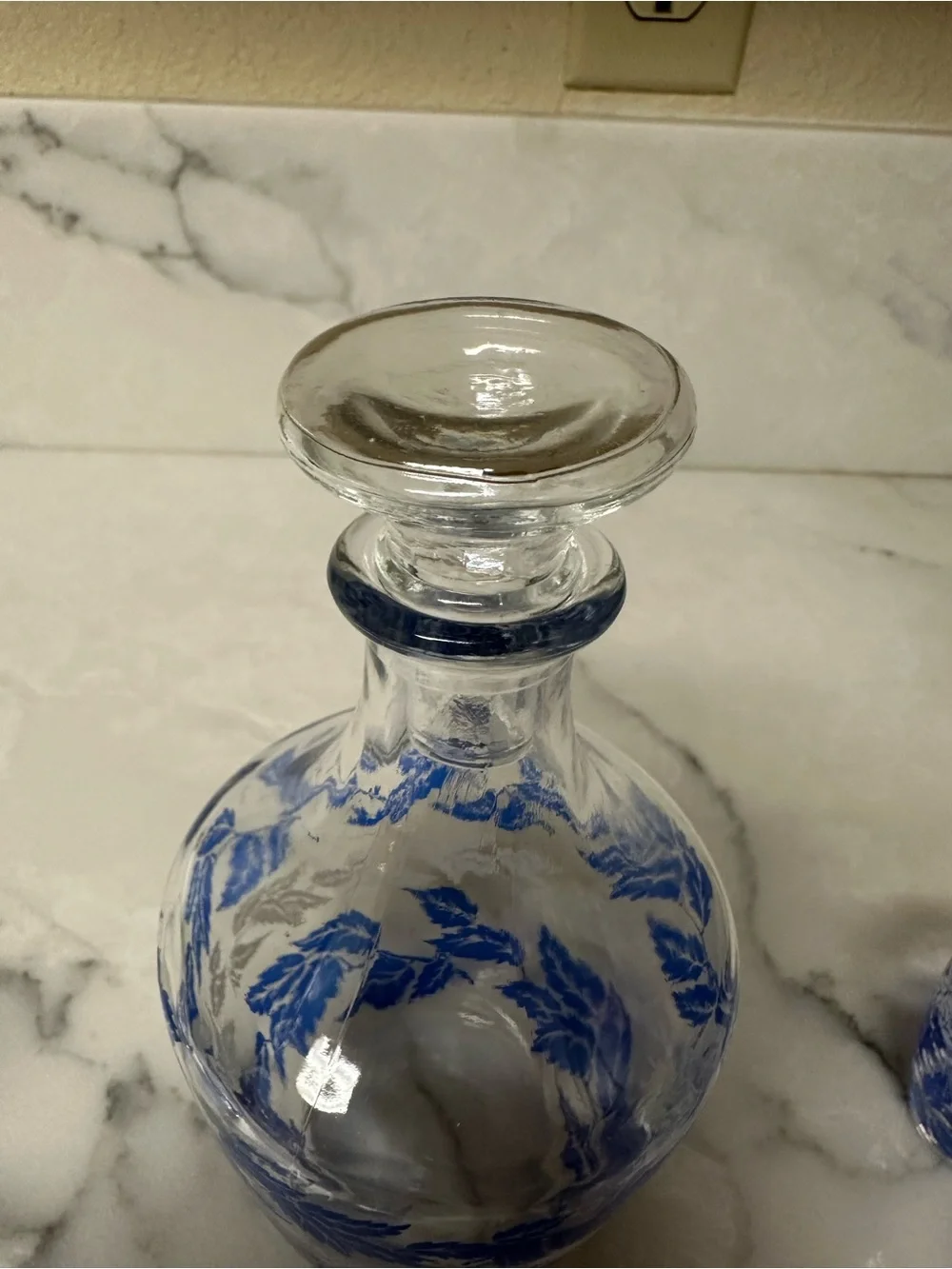 Vintage 1970s French cordial/liquor decanter set of 5